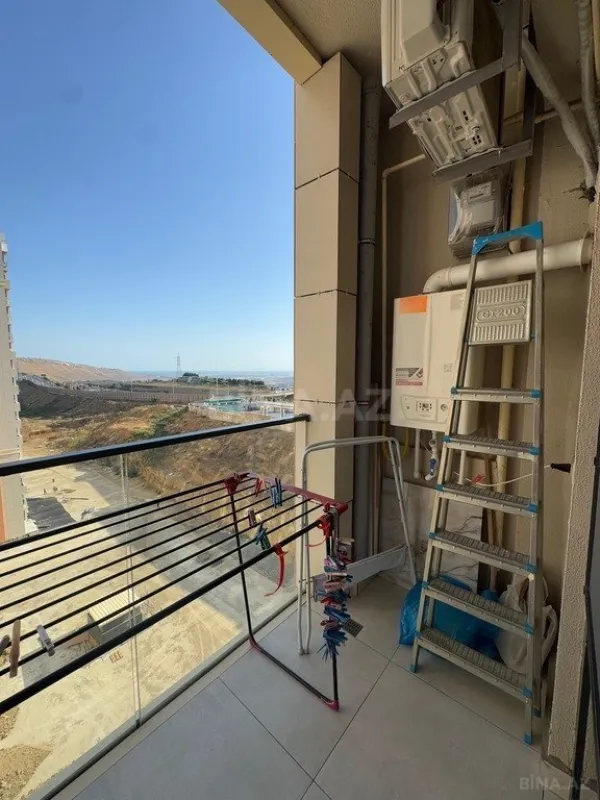 Satılır 3 otaqlı mənzil 83 m²