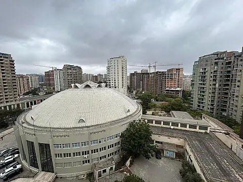 Satılır 3 otaqlı mənzil 145 m² — Bakı, Yeni Yasamal 3 otaq 145.00 m²