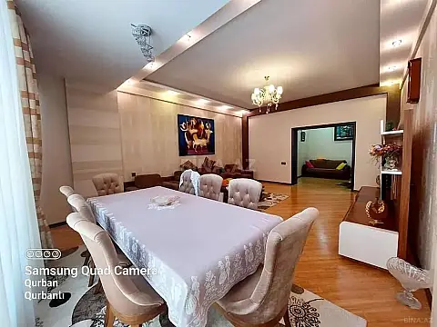 Satılır 4 otaqlı mənzil 160 m²