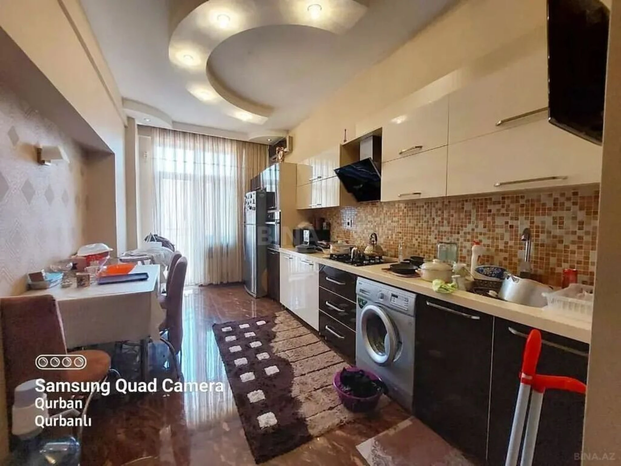Satılır 4 otaqlı mənzil 160 m²