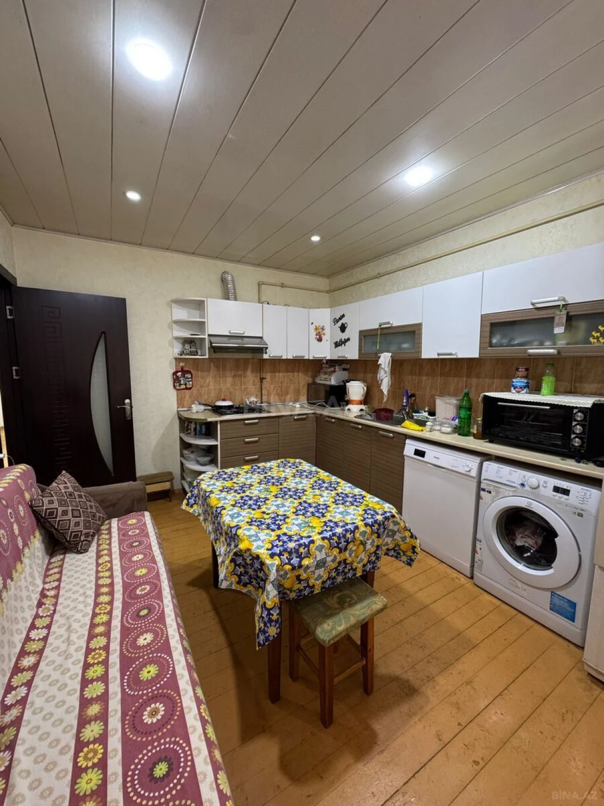 Satılır 3 otaqlı mənzil 105 m²