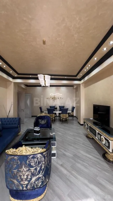 Satılır 3 otaqlı mənzil 140 m²