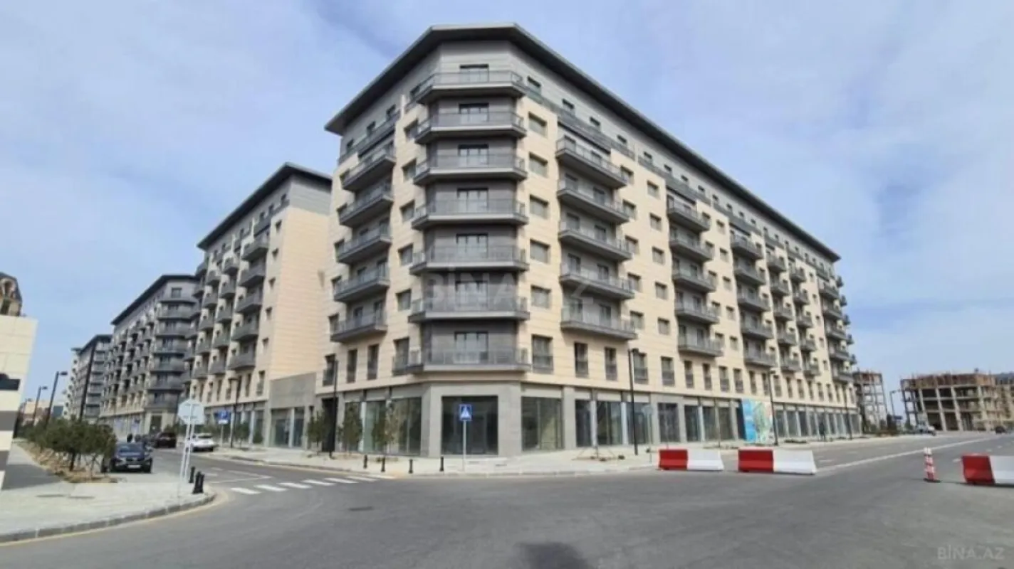 Satılır 3 otaqlı mənzil 140 m²