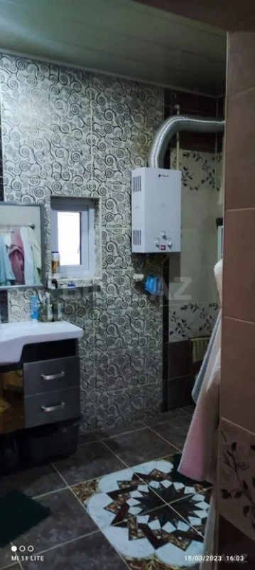 Satılır 3 otaqlı mənzil 120 m²