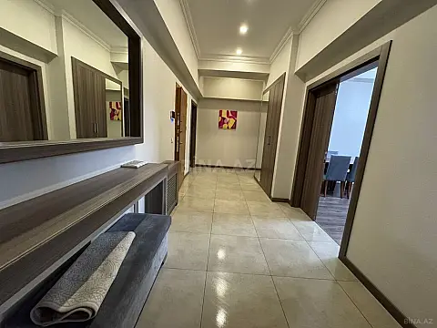 Kirayə verilir 3 otaqlı mənzil 120 m² — Bakı 3 otaq 120.00 m²