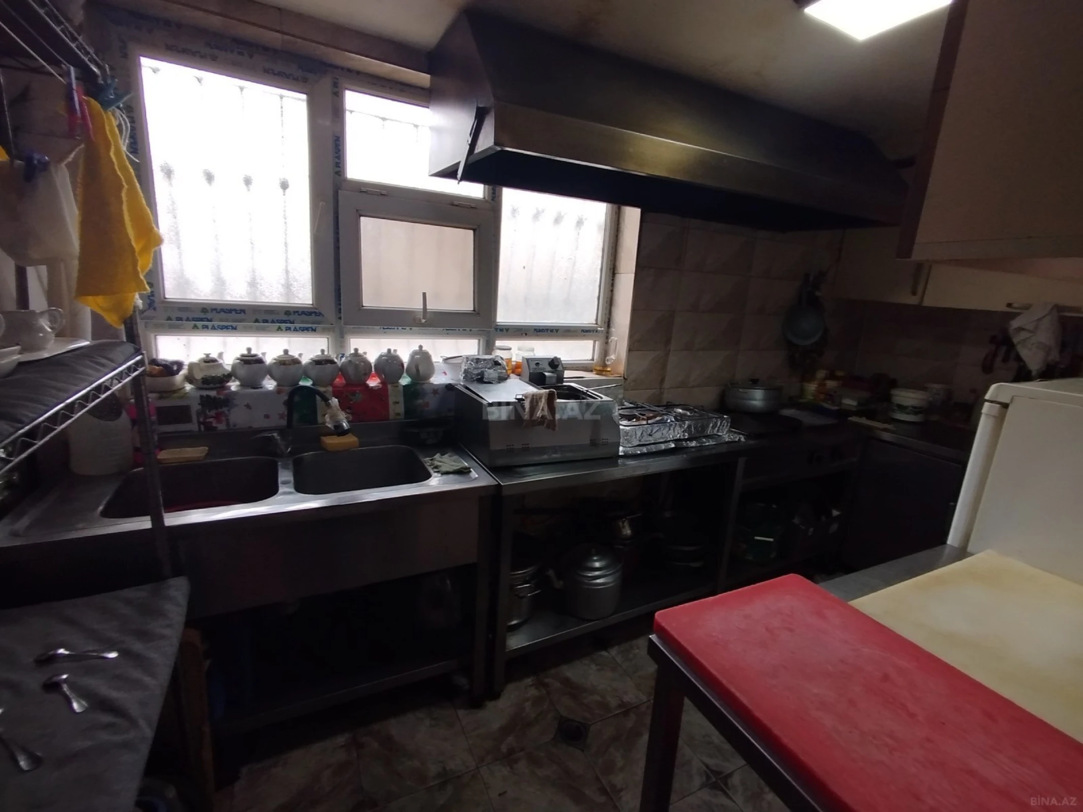 Satılır obyekt 90 m²