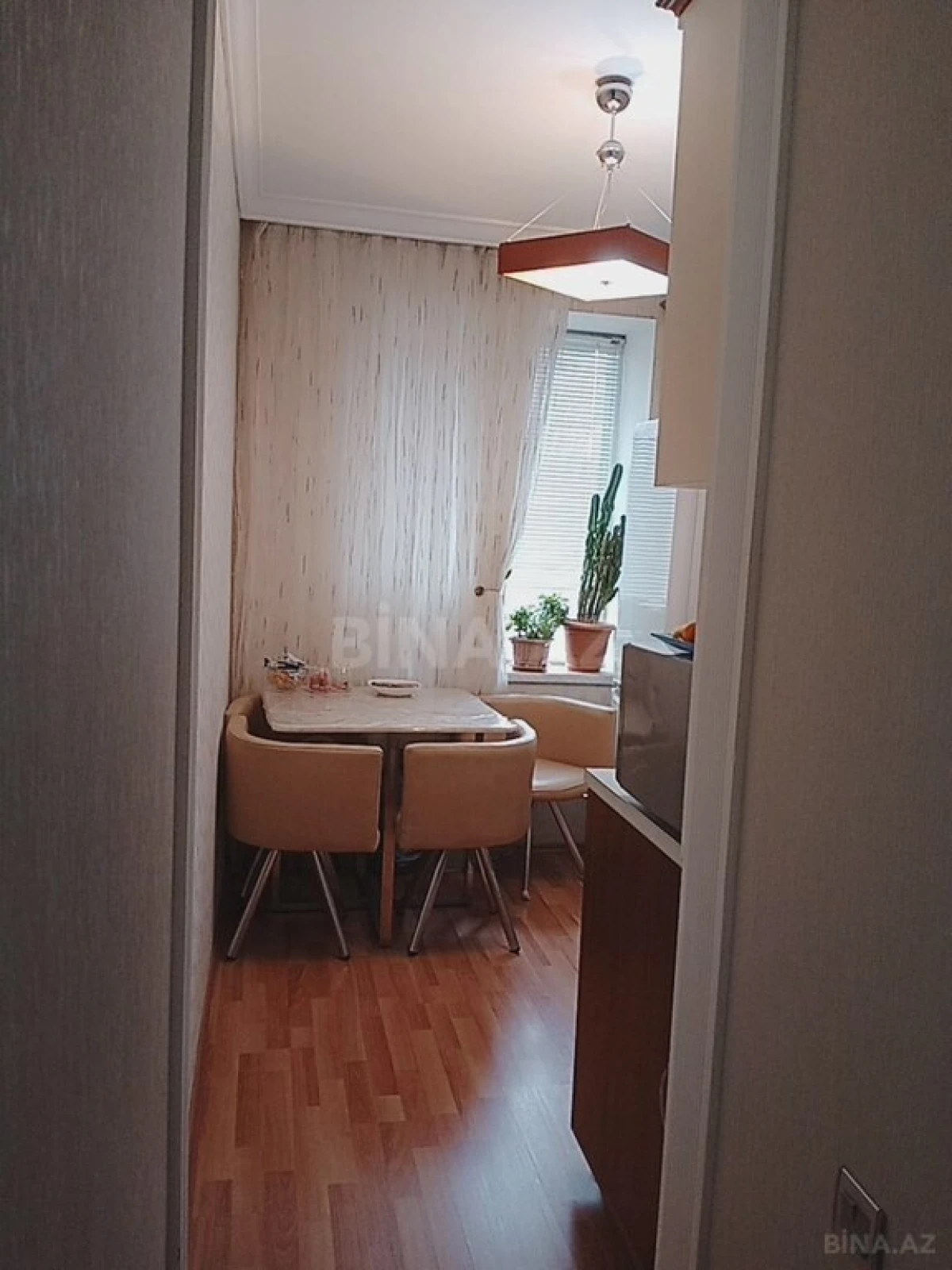 Satılır 2 otaqlı mənzil 55 m²