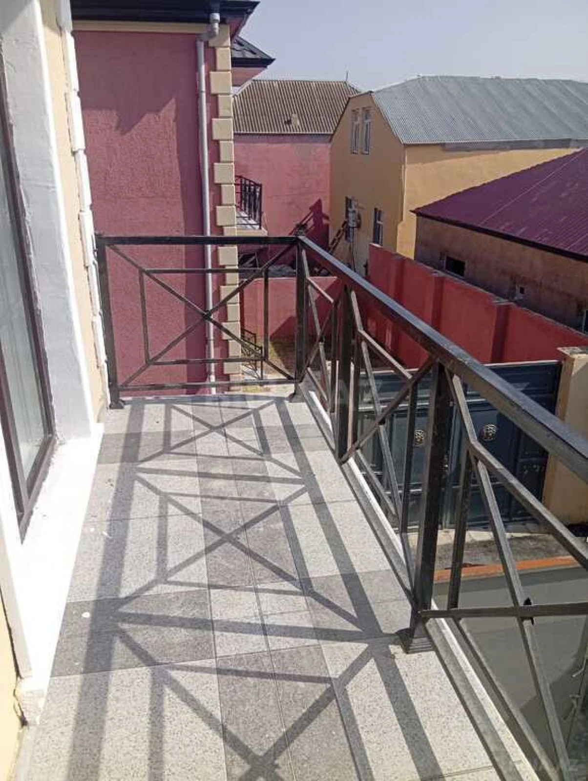 Satılır 4 otaqlı həyət evi 155 m²