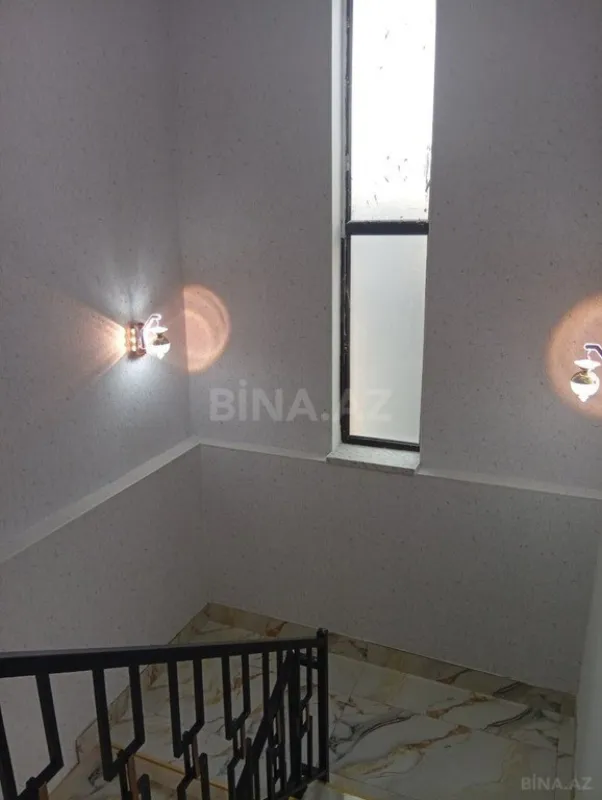 Satılır 4 otaqlı həyət evi 155 m²