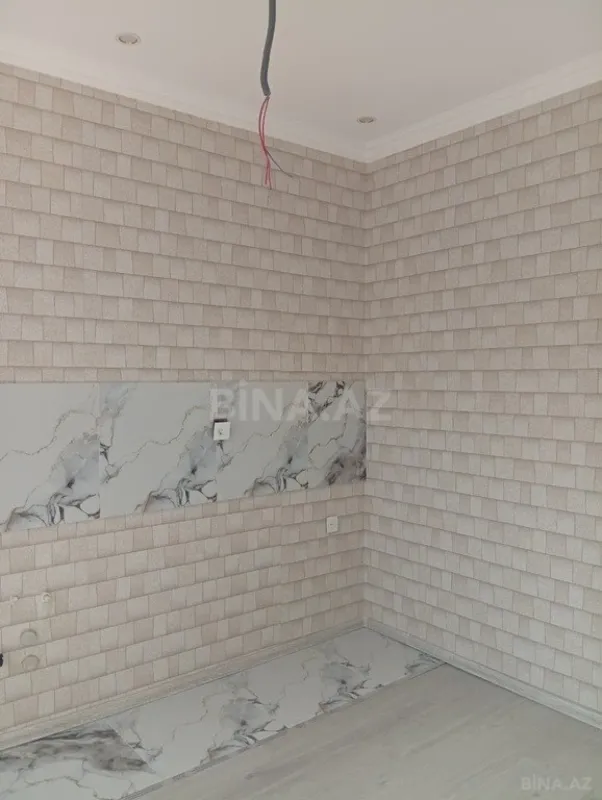 Satılır 4 otaqlı həyət evi 155 m²