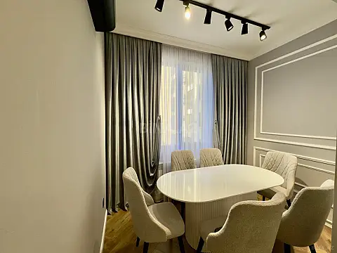 Satılır 2 otaqlı mənzil 50 m²