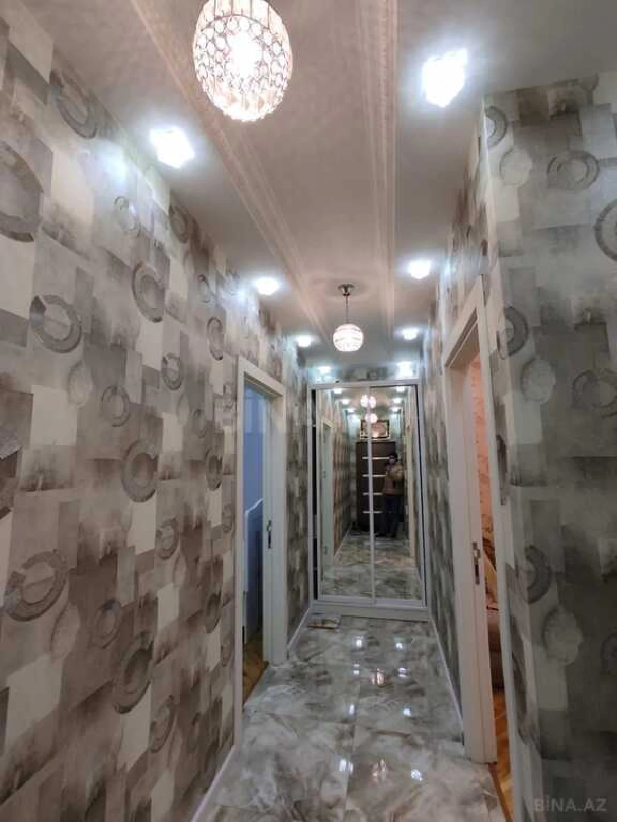 Satılır 3 otaqlı mənzil 84.5 m²