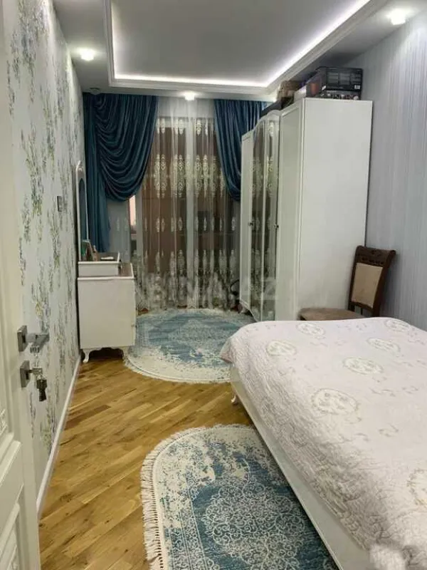 Satılır 3 otaqlı mənzil 84.5 m²