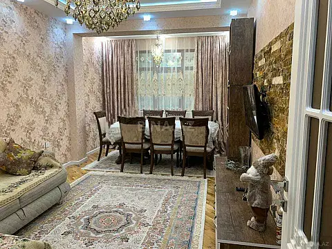 Satılır 3 otaqlı mənzil 84.5 m²