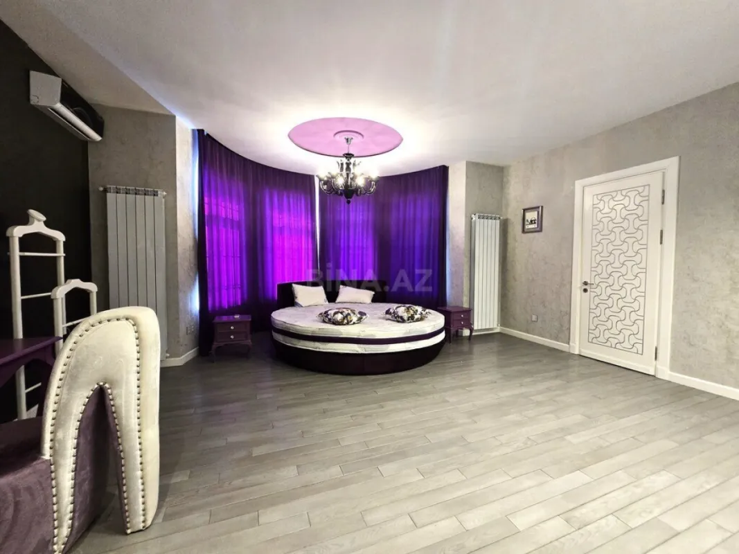 Satılır 5 otaqlı həyət evi 500 m²