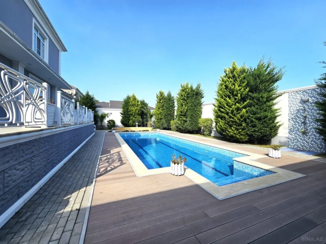 Satılır 5 otaqlı həyət evi 500 m²