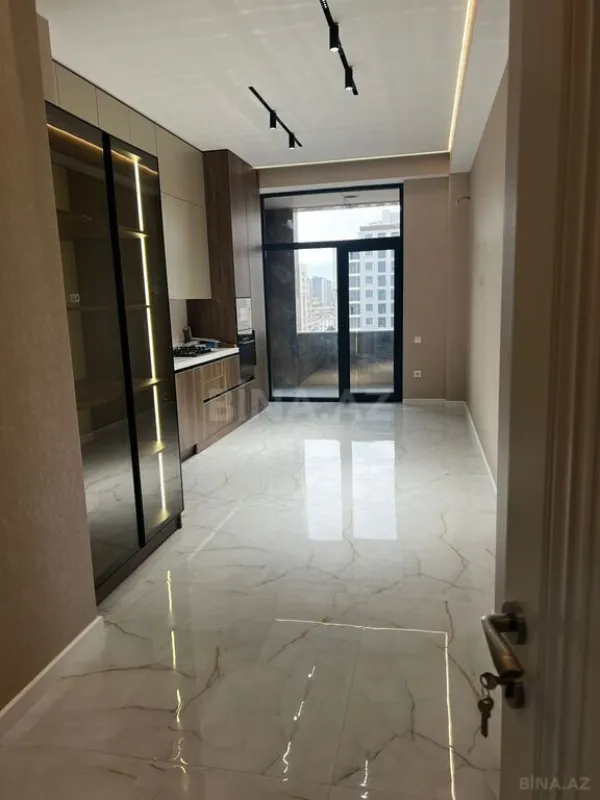Satılır 2 otaqlı mənzil 87 m²