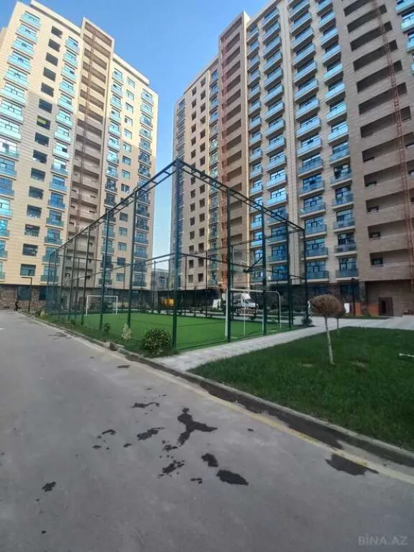 Satılır 2 otaqlı mənzil 87 m²