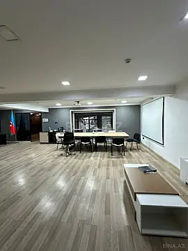 Satılır obyekt 400 m²