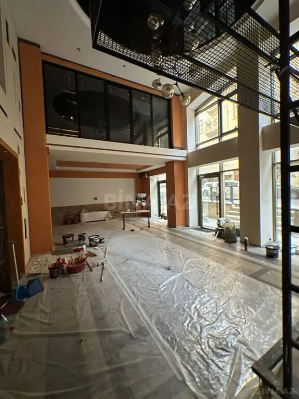 Satılır obyekt 400 m²