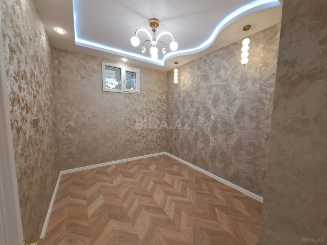 Satılır 2 otaqlı mənzil 67 m²