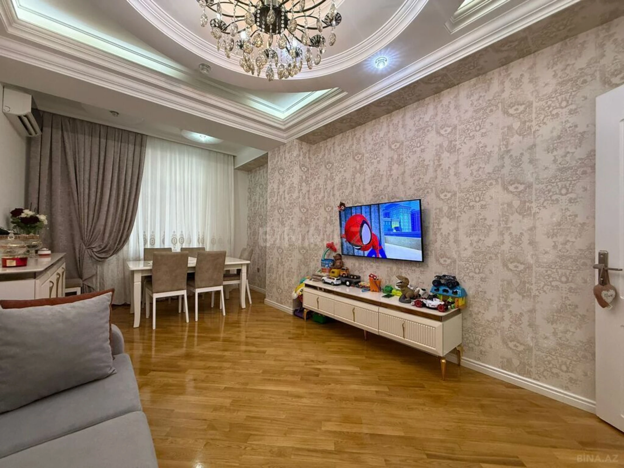 Satılır 3 otaqlı mənzil 103 m²