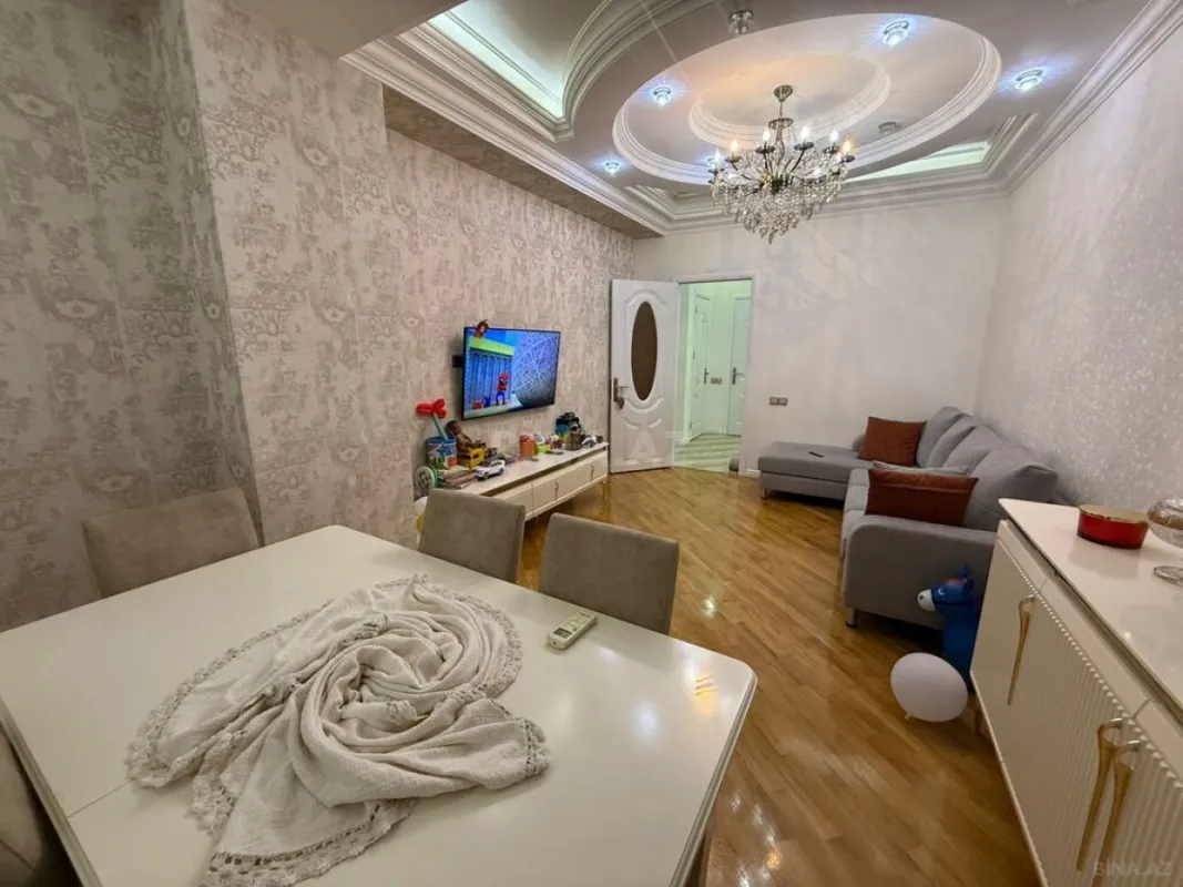 Satılır 3 otaqlı mənzil 103 m²