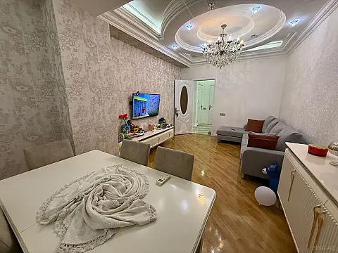 Satılır 3 otaqlı mənzil 103 m²