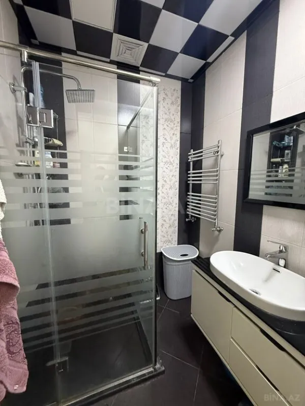 Satılır 3 otaqlı mənzil 103 m²