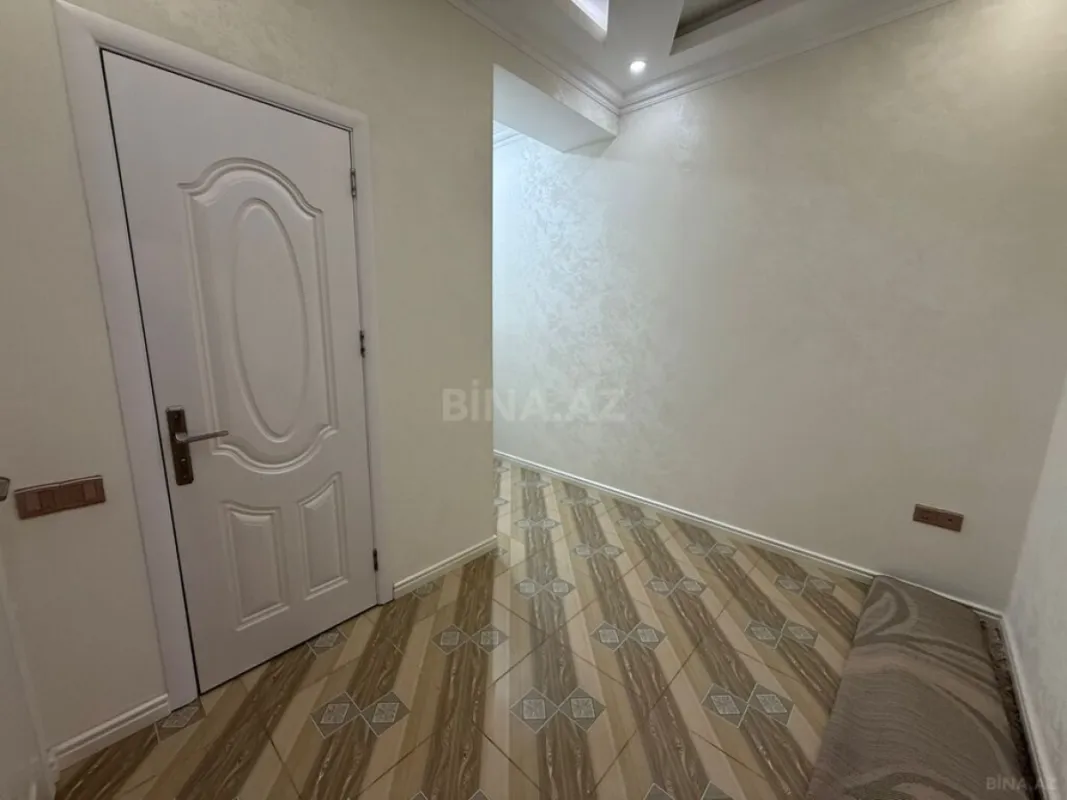 Satılır 3 otaqlı mənzil 103 m²