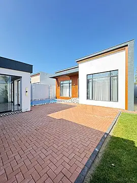 Satılır 4 otaqlı həyət evi 150 m²