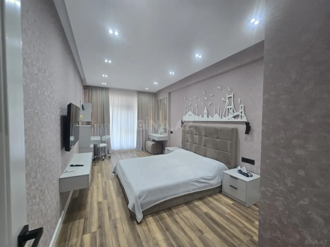 Satılır 2 otaqlı mənzil 84 m²