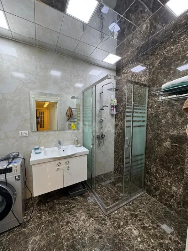 Satılır 3 otaqlı mənzil 100 m²