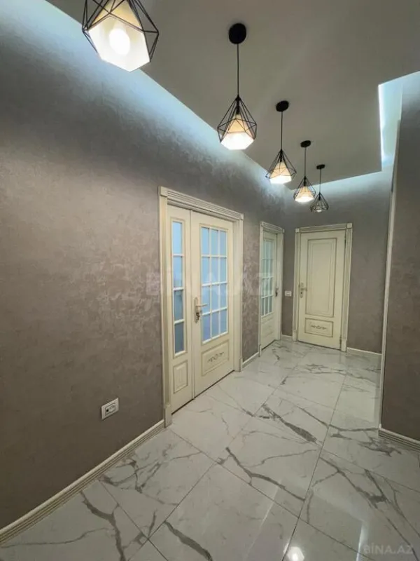 Satılır 3 otaqlı mənzil 100 m²