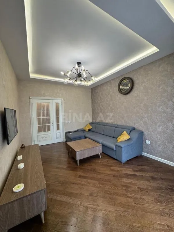 Satılır 3 otaqlı mənzil 100 m²