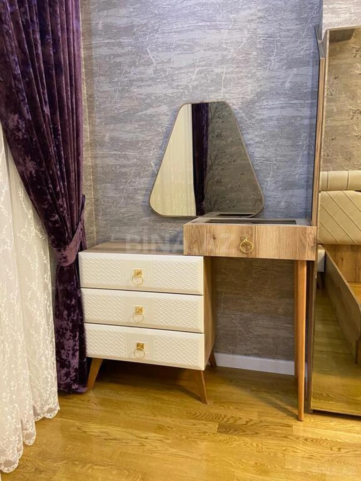 Satılır 3 otaqlı mənzil 100 m²