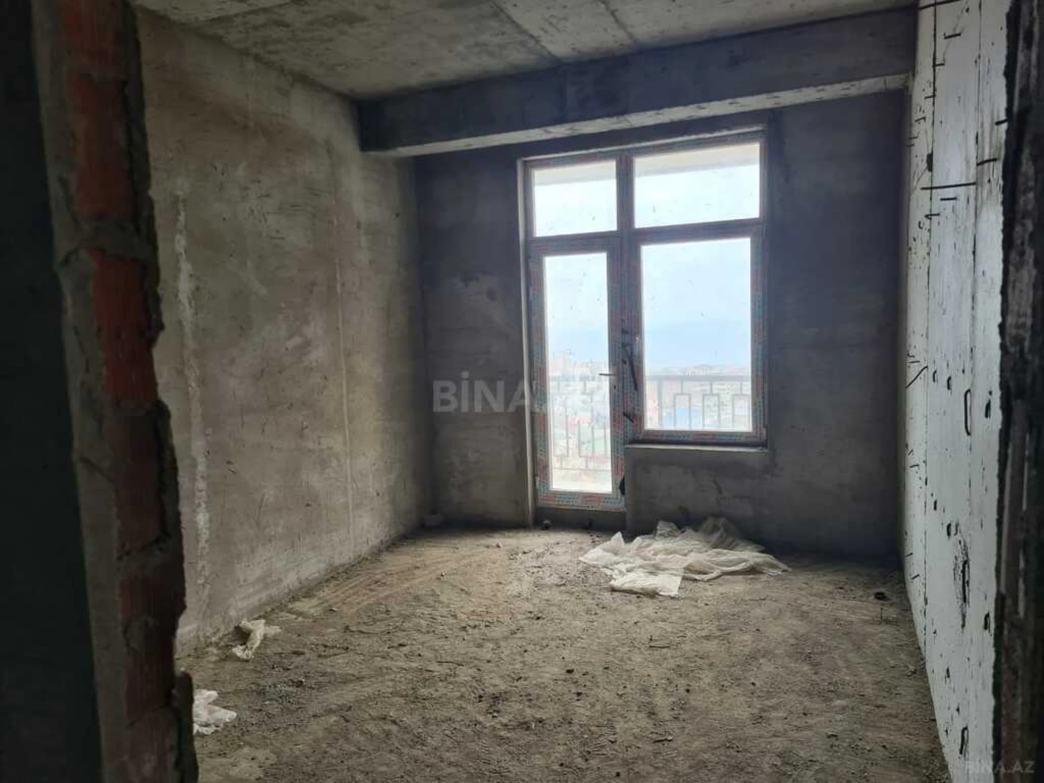 Satılır obyekt 108 m²
