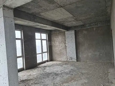 Satılır obyekt 108 m²
