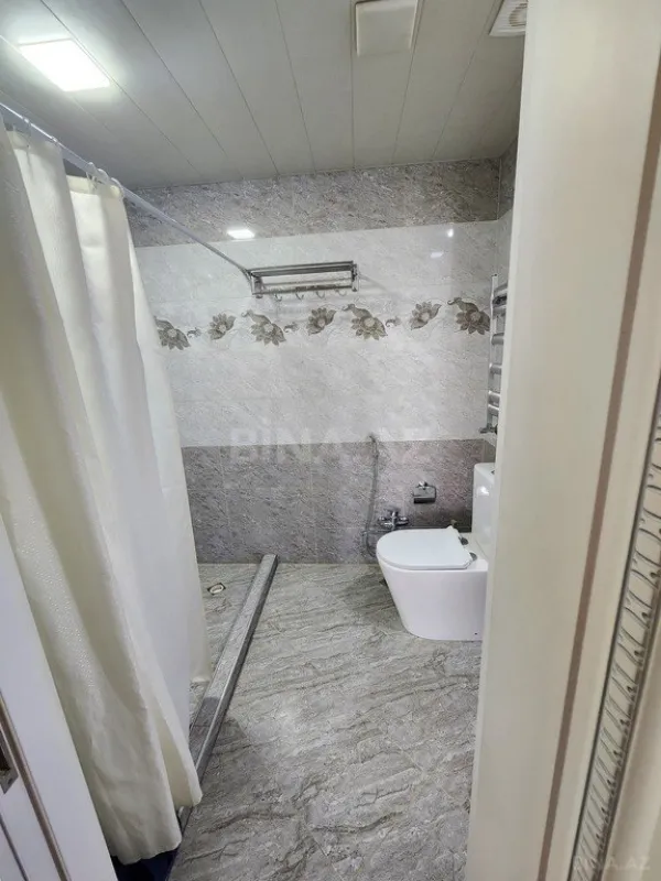 Satılır 2 otaqlı mənzil 93.6 m²