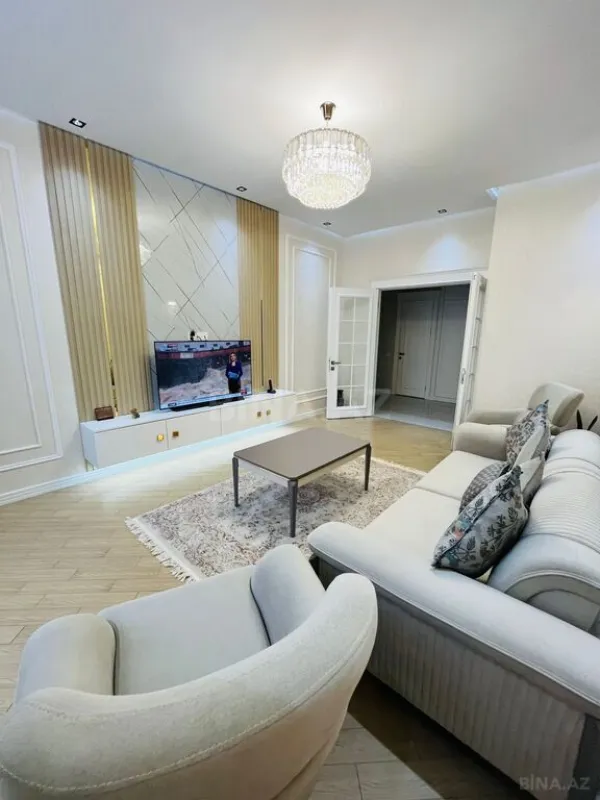 Satılır 2 otaqlı mənzil 85 m²