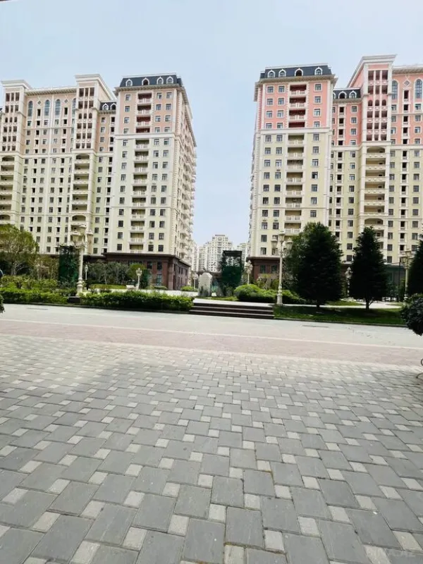 Satılır 2 otaqlı mənzil 85 m²