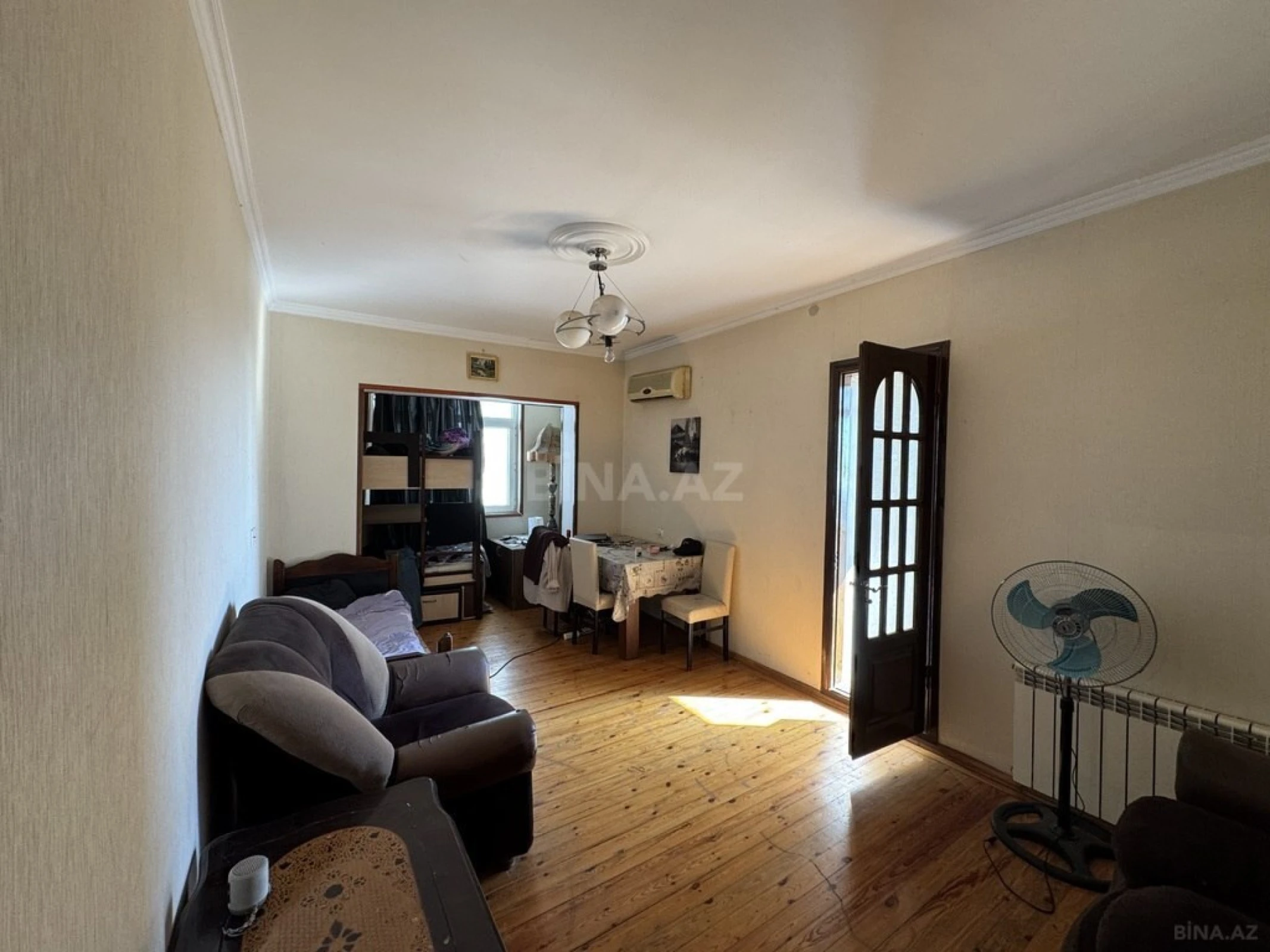 Satılır 2 otaqlı mənzil 65 m²