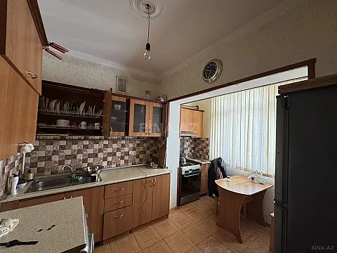 Satılır 2 otaqlı mənzil 65 m²