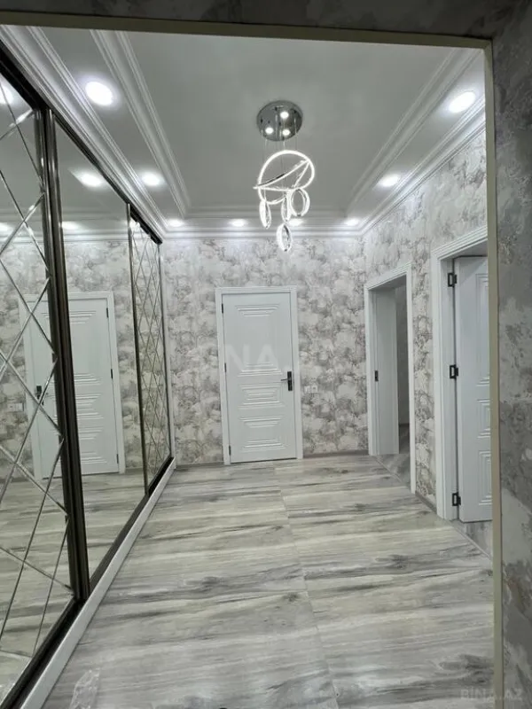 Satılır 2 otaqlı mənzil 64 m²