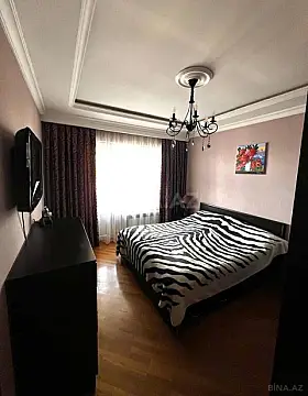Satılır 2 otaqlı mənzil 68 m²