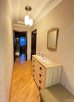 Satılır 2 otaqlı mənzil 68 m²
