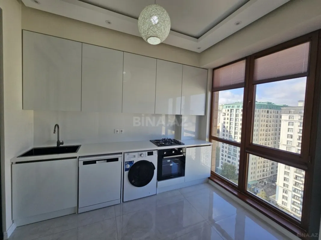 Satılır 3 otaqlı mənzil 100 m²