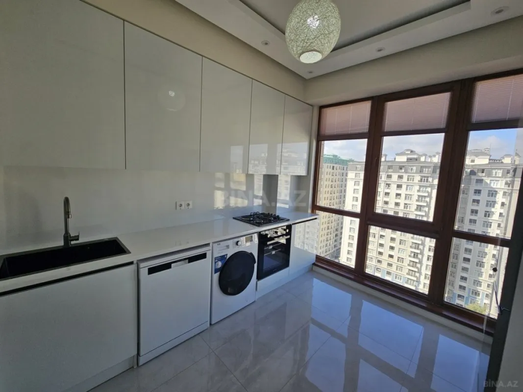 Satılır 3 otaqlı mənzil 100 m²