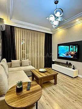Satılır 3 otaqlı mənzil 100 m² — Bakı, 8-ci kilometr 3 otaq 100.00 m²