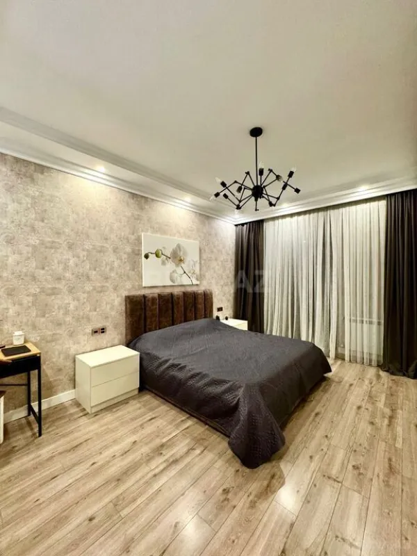 Satılır 3 otaqlı mənzil 100 m²